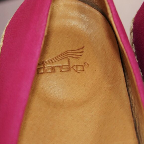 Dansko Women’s Espadrille Slip-On Flats Size 7.5 – Fuchsia Pink Jute Trim Comfor - Picture 4 of 5